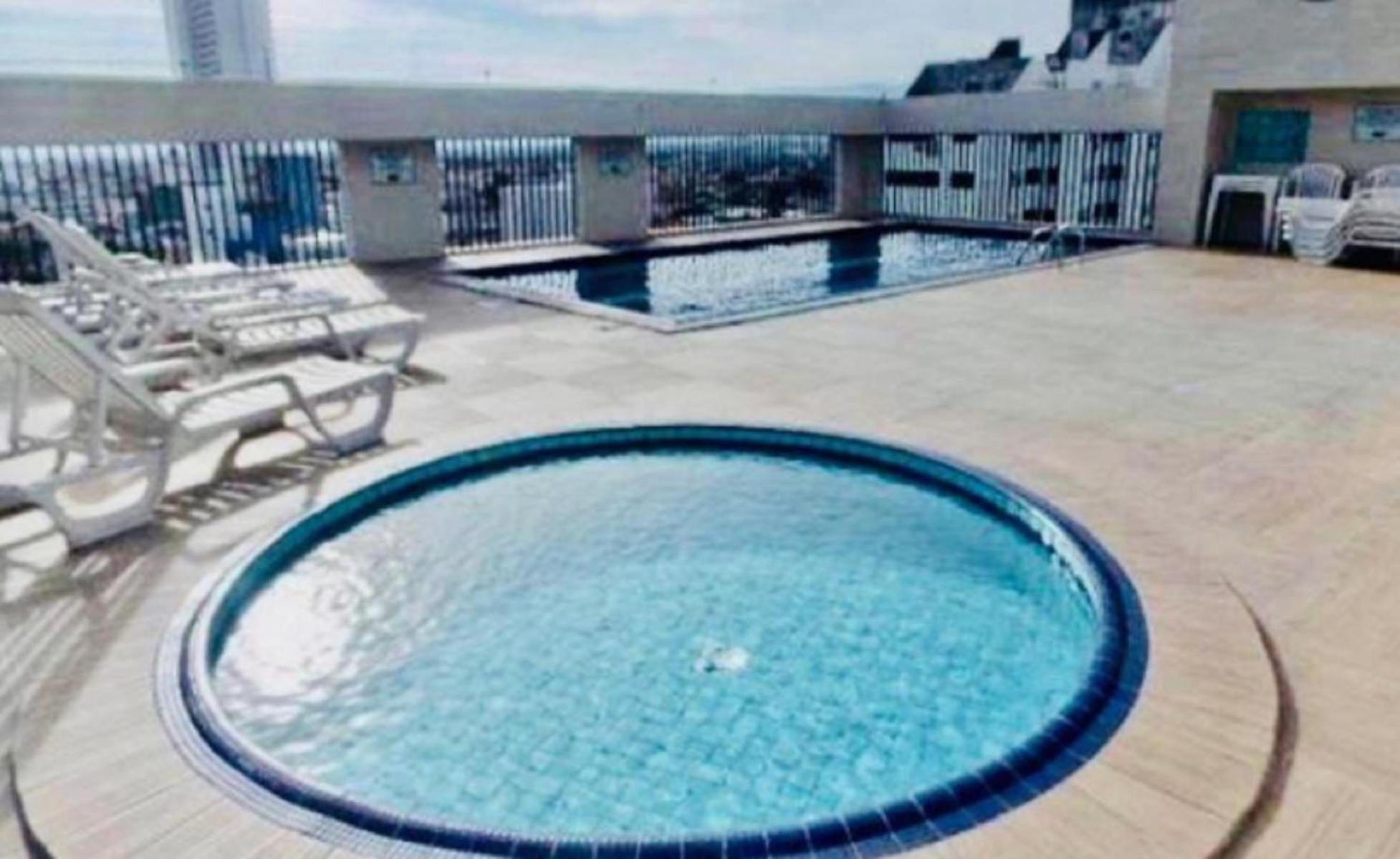 Flat 605b Com Piscina Na Cobertura Sao Vicente (Sao Paulo)